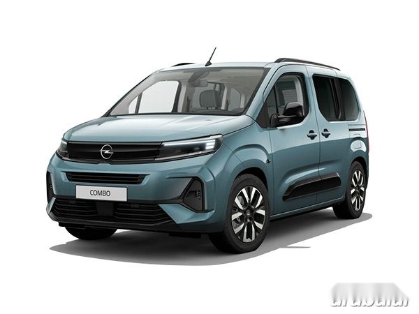 Opel Combo 1.5 Essential AT görseli 1