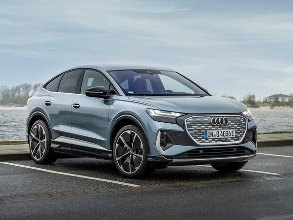Audi Q4 40 e-tron görseli 2