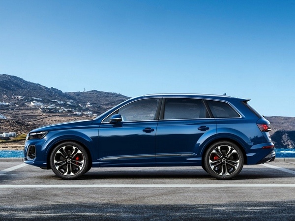 Audi Q7 45 TFSI görseli 2