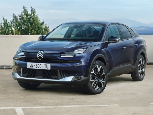 Citroen C4 X Max görseli 2