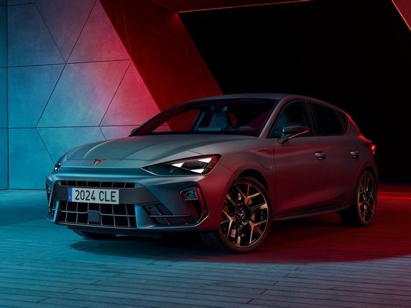 Cupra Leon 1.5 Impulse görseli 2