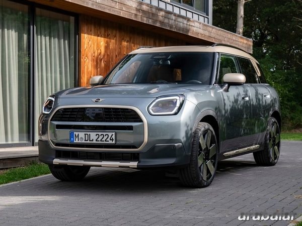 Mini Countryman Trail Edition görseli 2