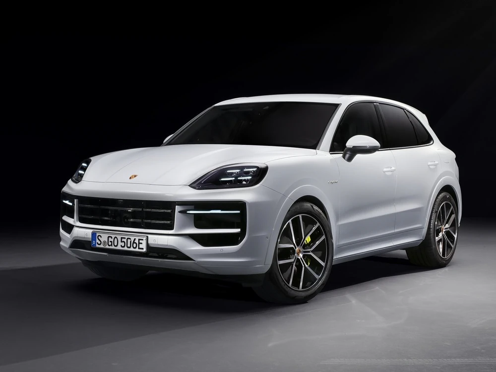 Porsche Cayenne Sport Chrono görseli 2