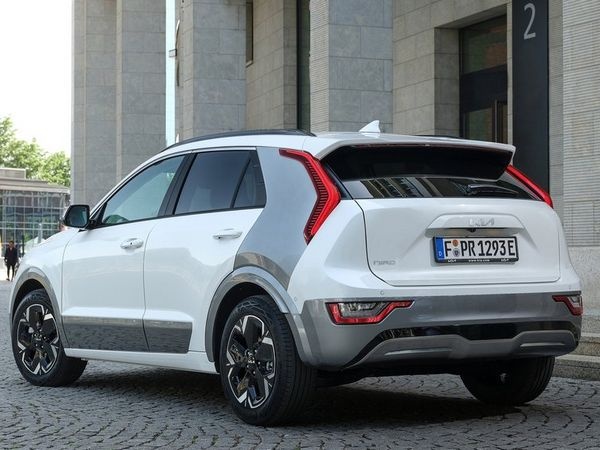 Kia Niro Elegance görseli 3