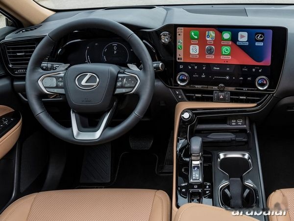 Lexus NX 2.5 görseli 3
