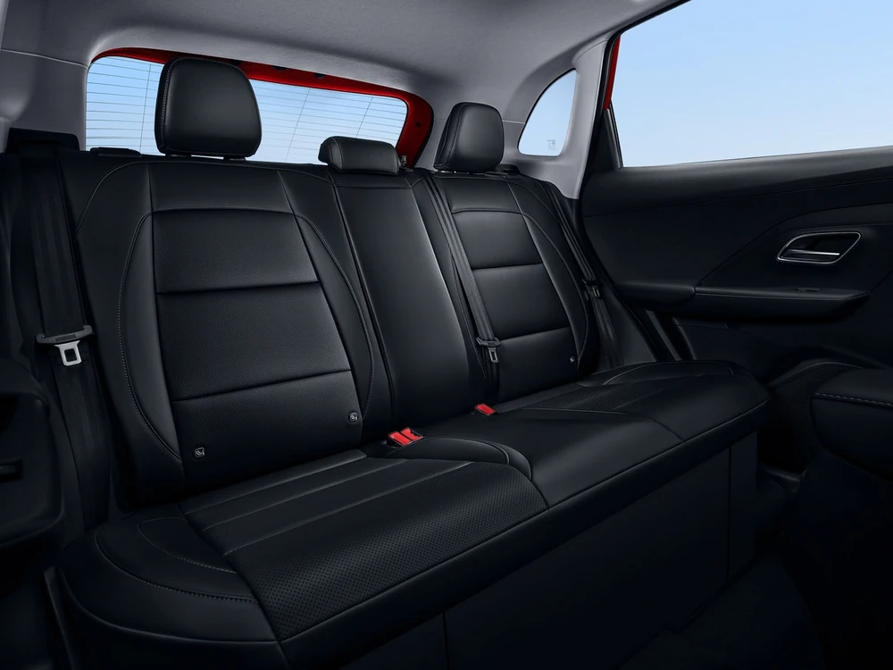 MG ZS 1.5 Luxury görseli 3