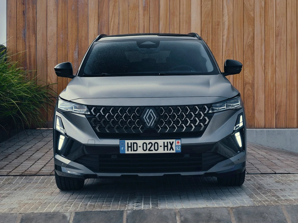 Renault Austral 1.3 Esprit Alpine görseli 3