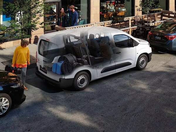 Toyota Proace City Cargo 1.5 Vision görseli 3