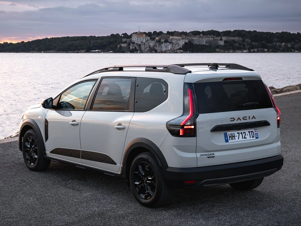 Dacia Jogger 1.2 Extreme Eco-G 7K görseli 4