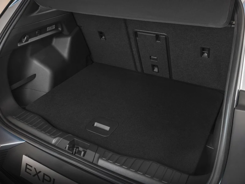 Ford Explorer Select görseli 4