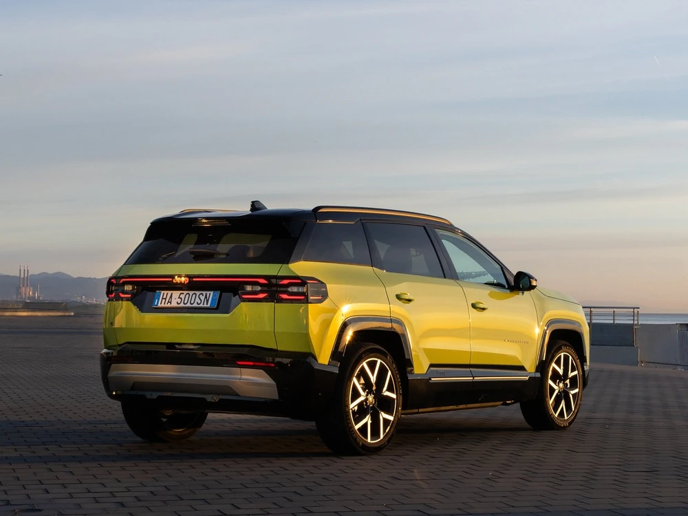 Jeep Compass 1.2 Limited görseli 4