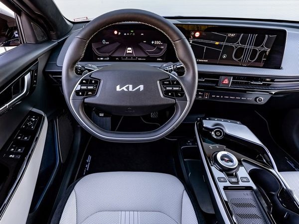 Kia EV6 Elegance görseli 4