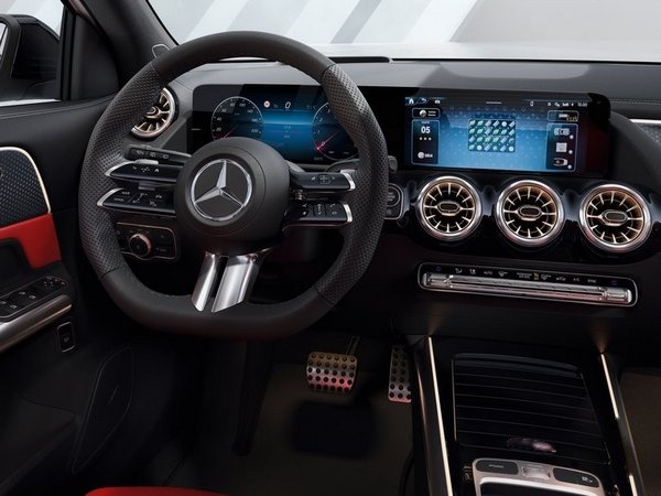 Mercedes GLA Serisi 200 AMG görseli 4