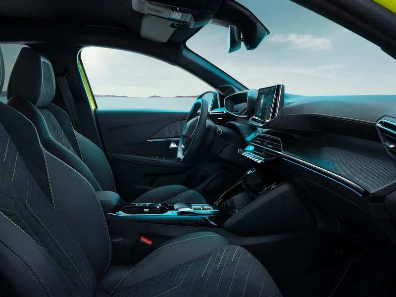 Peugeot 208 GT görseli 4