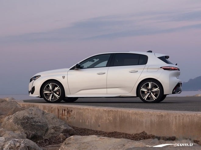 Peugeot 308 GT görseli 4