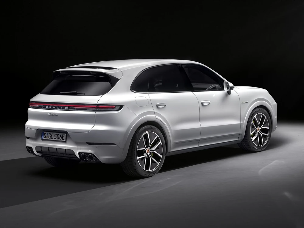 Porsche Cayenne Sport Chrono görseli 4