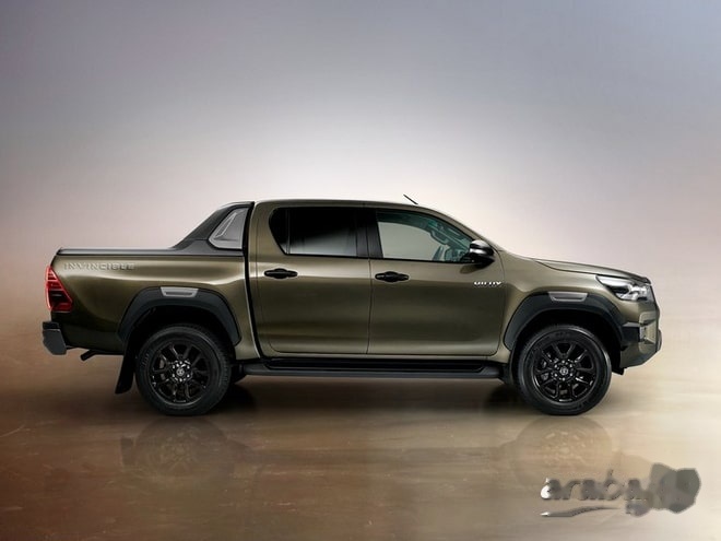 Toyota Hilux 2.4 GR Sport 4×4 görseli 4