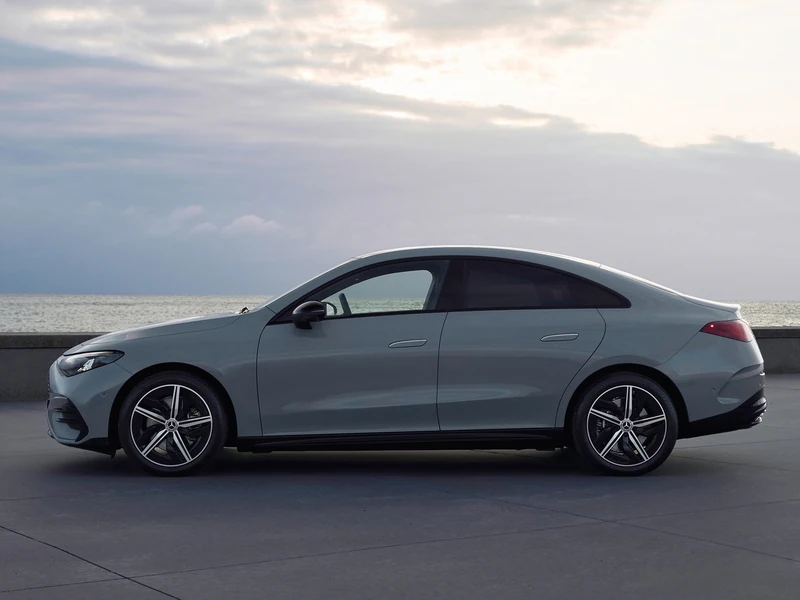 Mercedes CLA Serisi 220 AMG görseli 5
