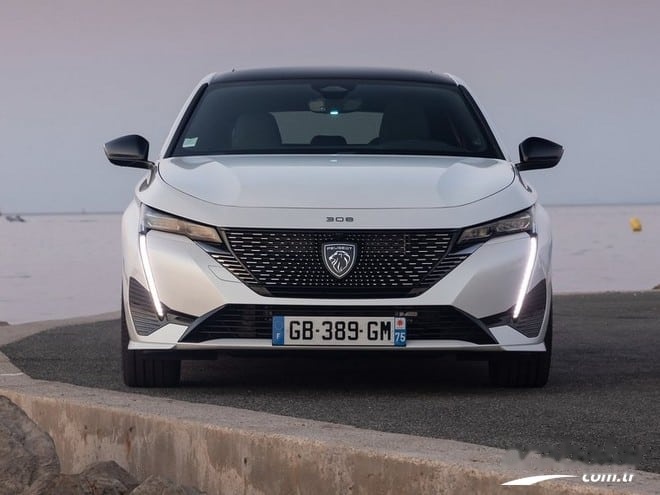 Peugeot 308 GT görseli 5