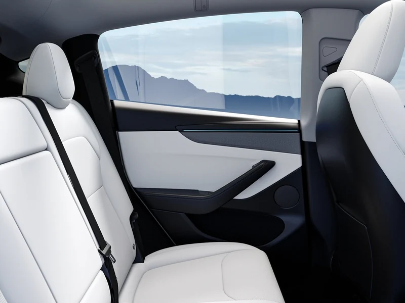 Tesla Model Y LR 4×4 görseli 5