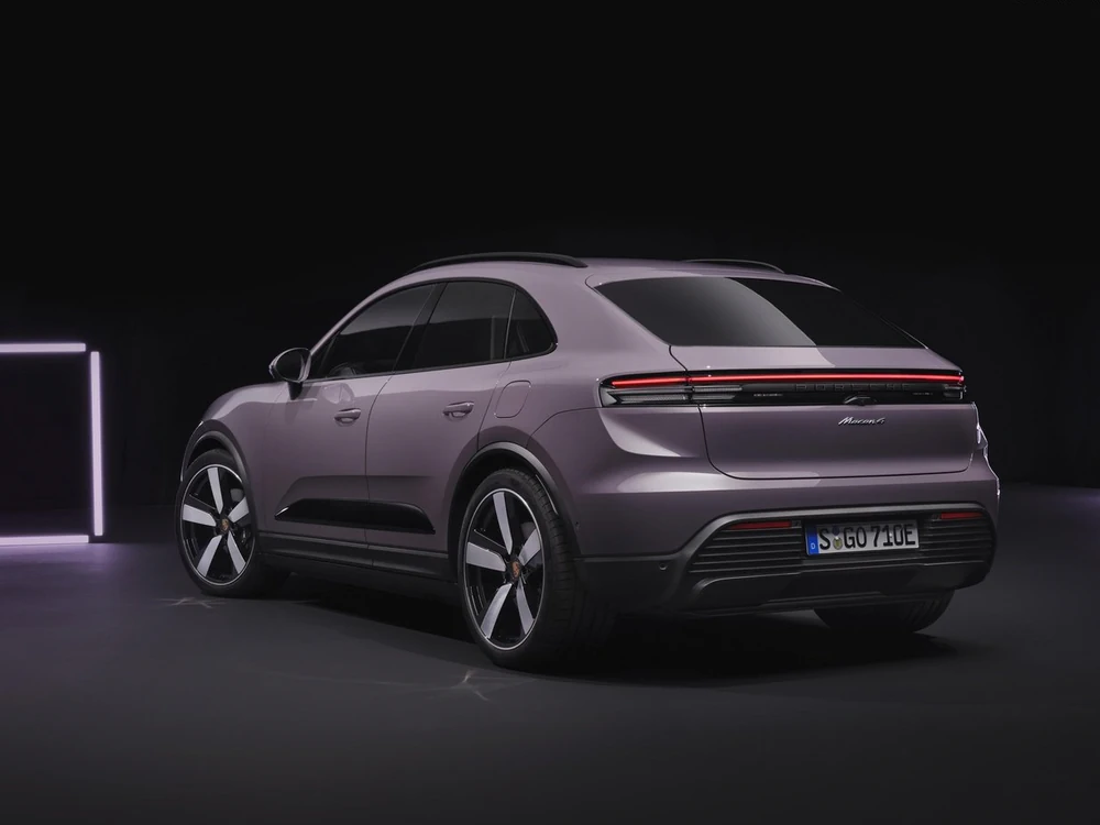 Porsche Macan Electric Turbo görseli 6