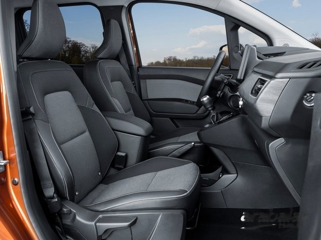Renault Kangoo Multix 1.3 Iconic EDC görseli 7