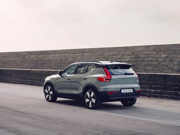 Volvo EX40 Single Motor